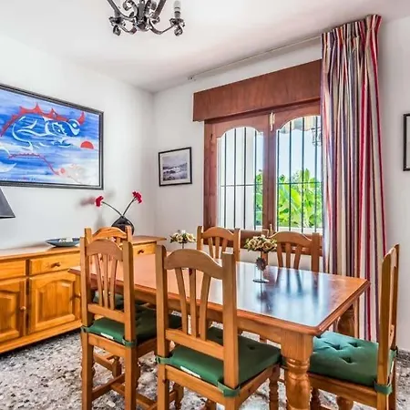 San Juan De Capistrano Sleeps 11 Pool Air Con Villa Nerja
